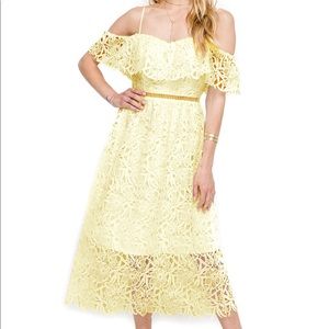 ASTR The Label Off The Shoulder Lace Dress XL Yellow EUC